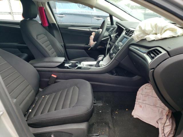 Photo 4 VIN: 1FA6P0H74F5117833 - FORD FUSION SE 