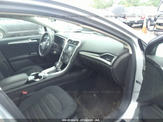 Photo 4 VIN: 1FA6P0H74G5126677 - FORD FUSION 