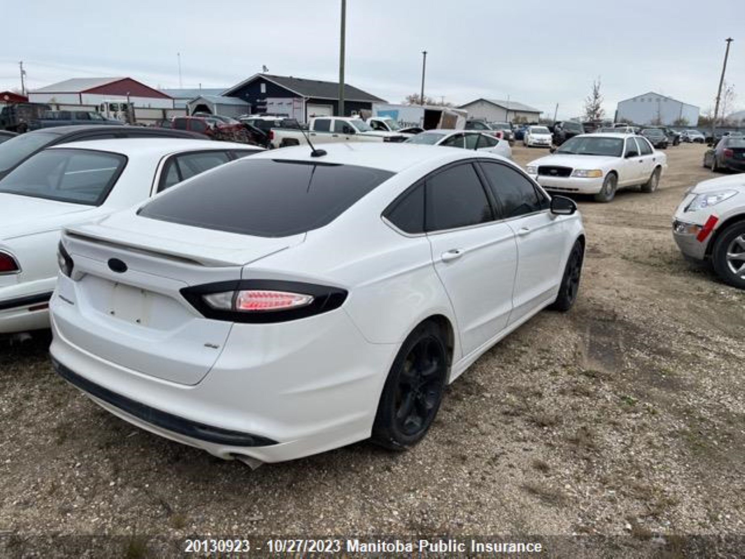 Photo 3 VIN: 1FA6P0H75E5358749 - FORD FUSION 