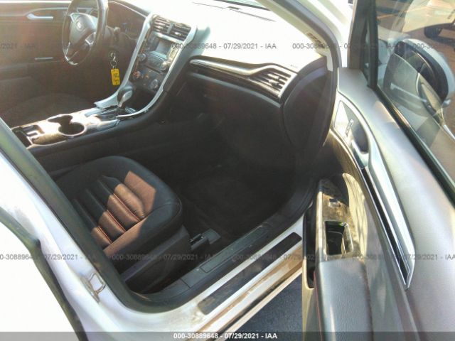 Photo 4 VIN: 1FA6P0H75E5397809 - FORD FUSION 