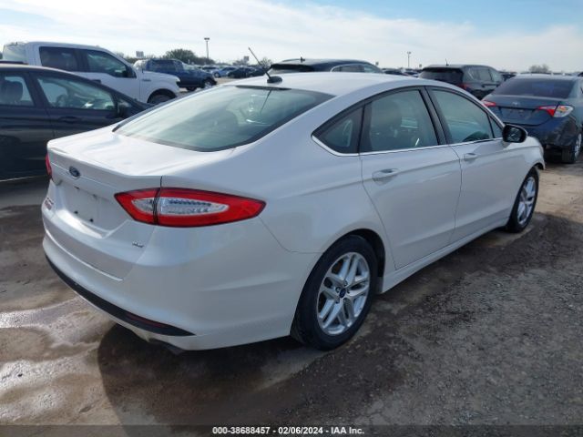 Photo 3 VIN: 1FA6P0H75F5106789 - FORD FUSION 