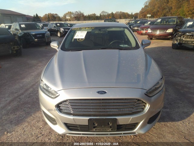 Photo 5 VIN: 1FA6P0H75F5117761 - FORD FUSION 