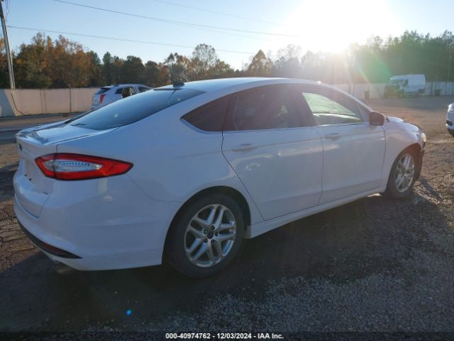 Photo 3 VIN: 1FA6P0H75F5120949 - FORD FUSION 