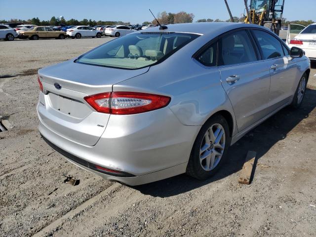 Photo 3 VIN: 1FA6P0H75F5124287 - FORD FUSION SE 