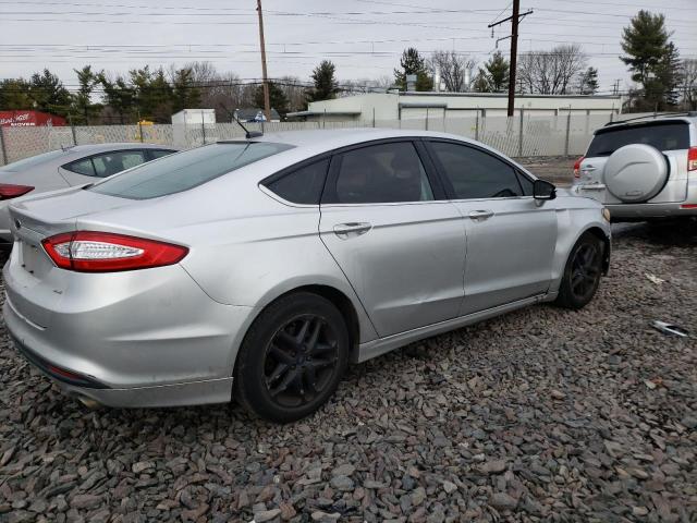 Photo 2 VIN: 1FA6P0H76F5114318 - FORD FUSION SE 