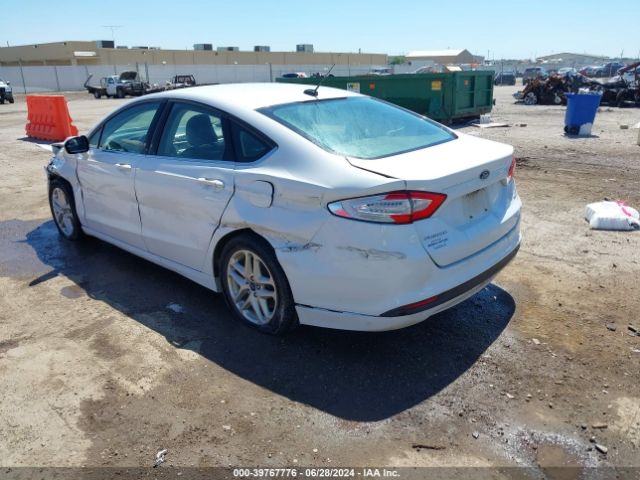 Photo 2 VIN: 1FA6P0H76G5108259 - FORD FUSION 