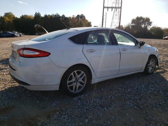 Photo 2 VIN: 1FA6P0H76G5127913 - FORD FUSION 