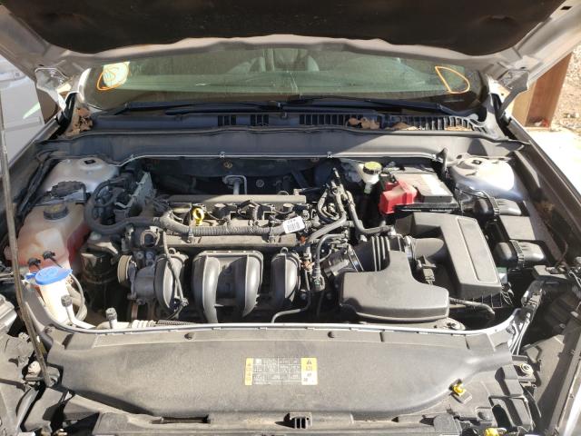 Photo 6 VIN: 1FA6P0H77E5373222 - FORD FUSION 