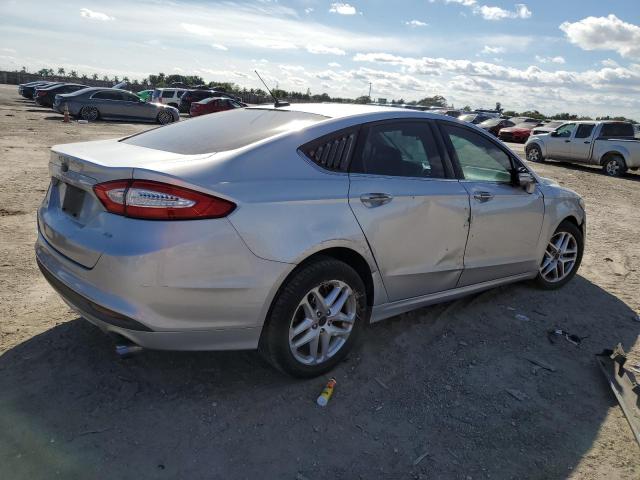 Photo 2 VIN: 1FA6P0H77G5105029 - FORD FUSION 