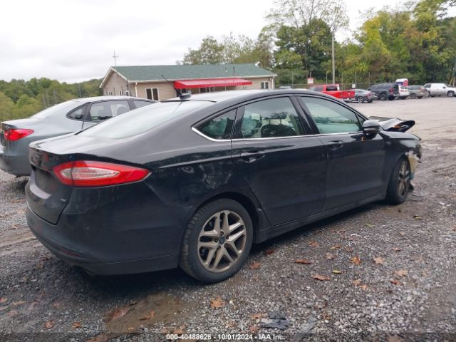 Photo 3 VIN: 1FA6P0H77G5107072 - FORD FUSION 