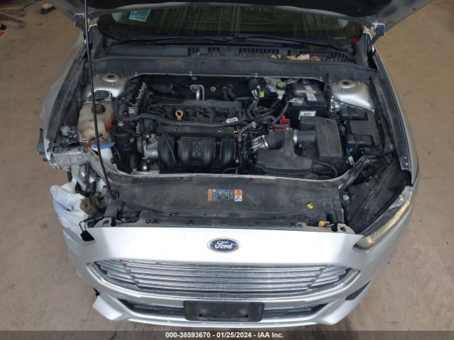 Photo 9 VIN: 1FA6P0H77G5121358 - FORD FUSION 