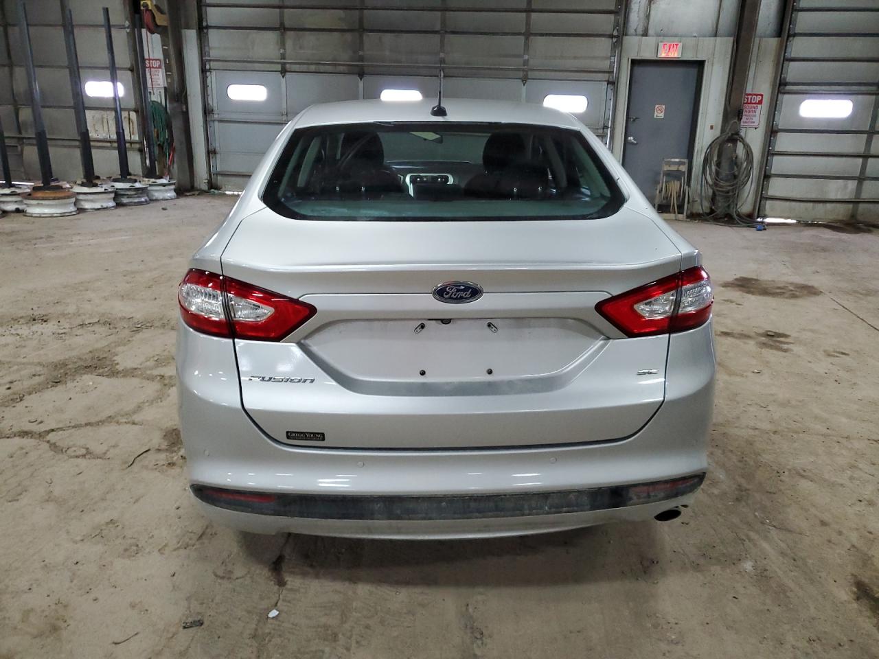 Photo 5 VIN: 1FA6P0H77G5126835 - FORD FUSION 