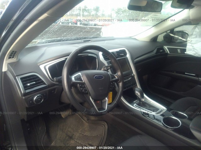 Photo 4 VIN: 1FA6P0H78E5356946 - FORD FUSION 