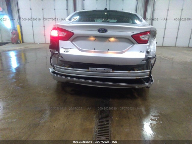 Photo 5 VIN: 1FA6P0H78E5373312 - FORD FUSION 