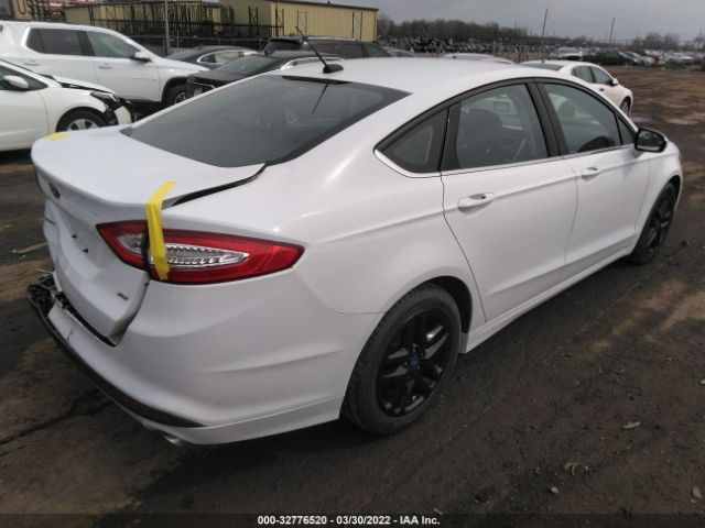 Photo 3 VIN: 1FA6P0H78E5377070 - FORD FUSION 