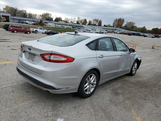 Photo 2 VIN: 1FA6P0H78E5393060 - FORD FUSION SE 