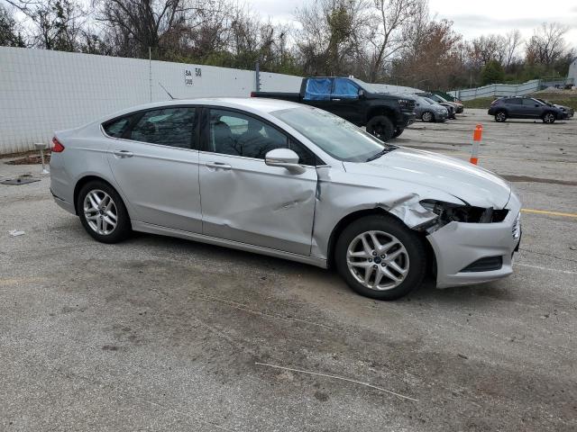 Photo 3 VIN: 1FA6P0H78E5393060 - FORD FUSION SE 