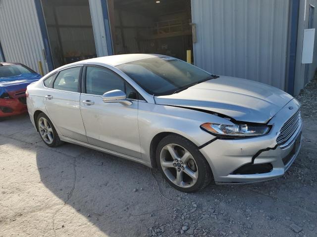 Photo 3 VIN: 1FA6P0H78E5395956 - FORD FUSION 