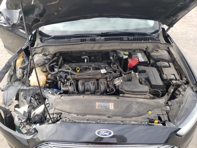 Photo 6 VIN: 1FA6P0H78E5404557 - FORD FUSION SE 