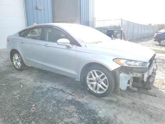 Photo 3 VIN: 1FA6P0H78F5100128 - FORD FUSION 