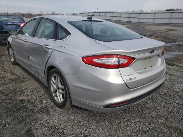 Photo 2 VIN: 1FA6P0H78F5105569 - FORD FUSION SE 