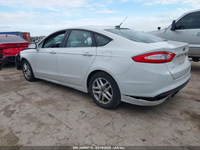 Photo 2 VIN: 1FA6P0H78F5130150 - FORD FUSION 