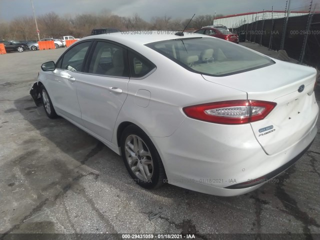 Photo 2 VIN: 1FA6P0H78G5104214 - FORD FUSION 