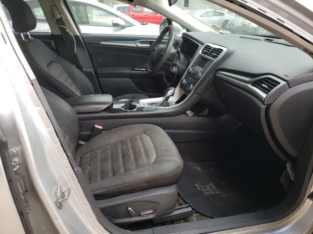 Photo 4 VIN: 1FA6P0H78G5106139 - FORD FUSION SE 