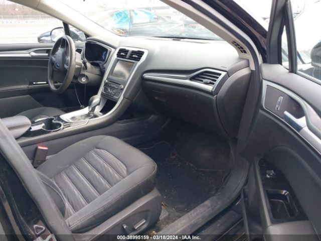 Photo 4 VIN: 1FA6P0H78G5110871 - FORD FUSION 