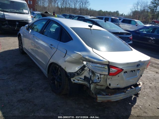 Photo 2 VIN: 1FA6P0H79E5383413 - FORD FUSION 