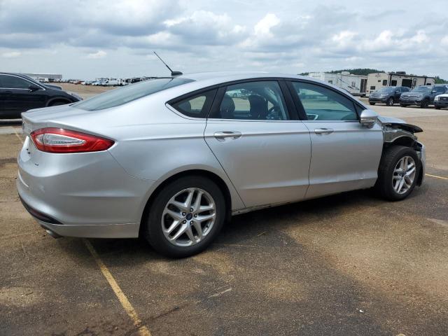 Photo 2 VIN: 1FA6P0H79E5383864 - FORD FUSION 