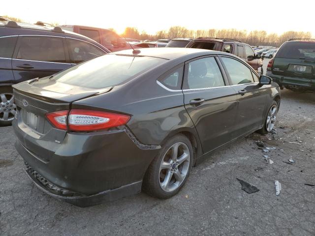 Photo 2 VIN: 1FA6P0H79F5105774 - FORD FUSION SE 