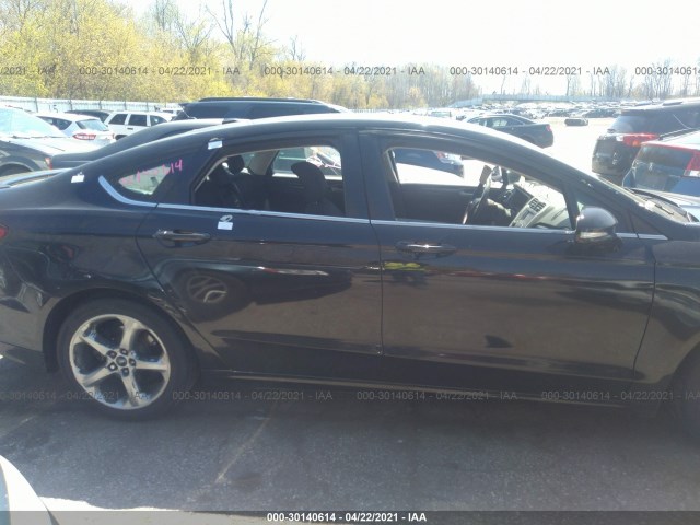 Photo 5 VIN: 1FA6P0H79F5113342 - FORD FUSION 