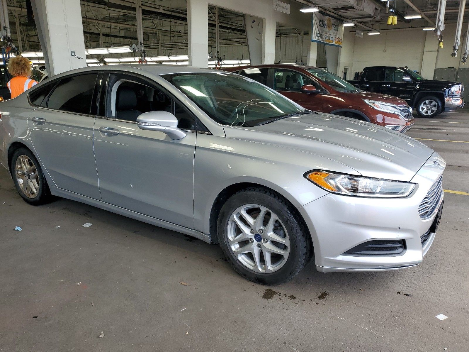 Photo 2 VIN: 1FA6P0H79F5114376 - FORD FUSION FWD 4C 