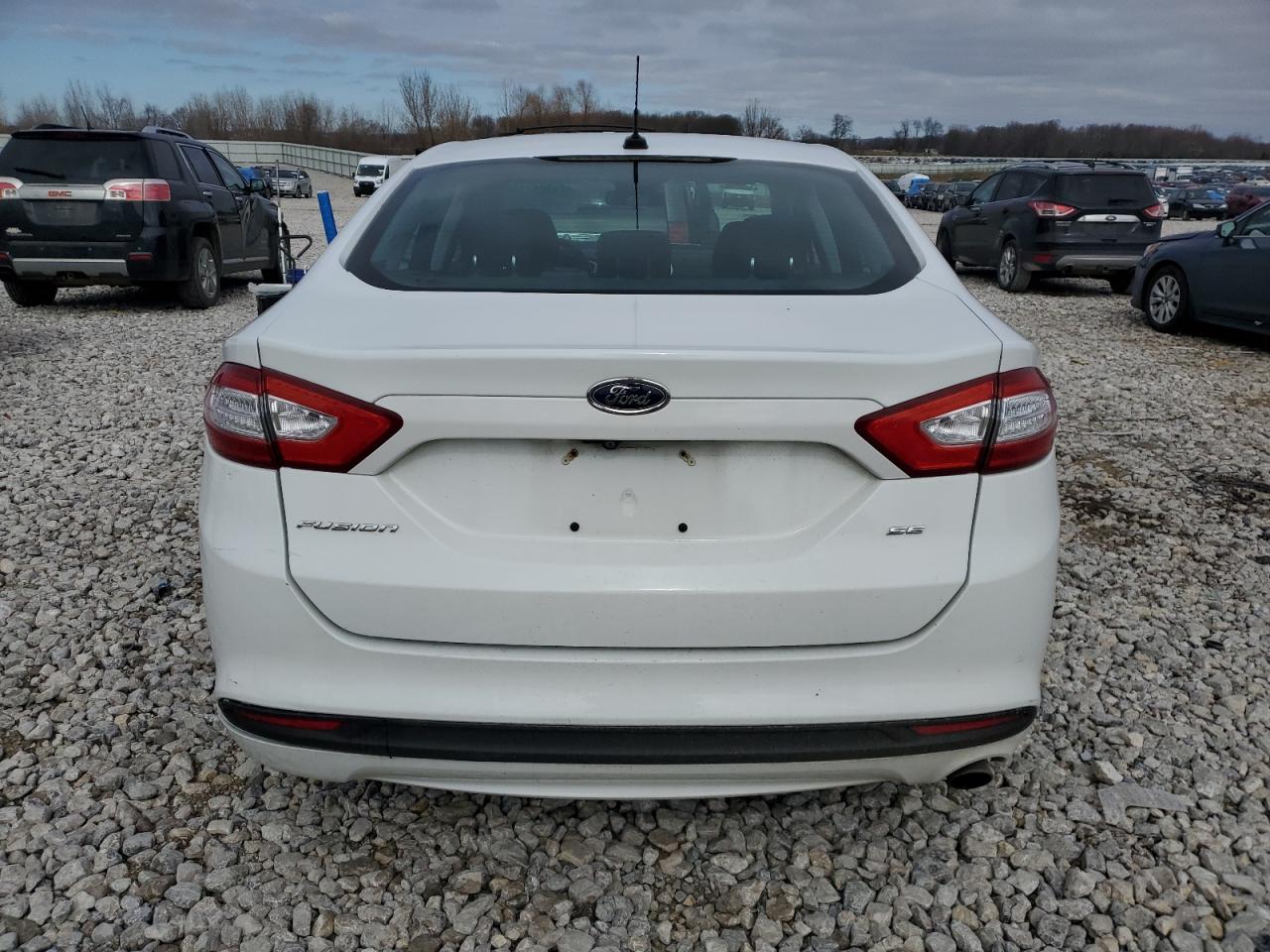 Photo 5 VIN: 1FA6P0H79G5100396 - FORD FUSION 