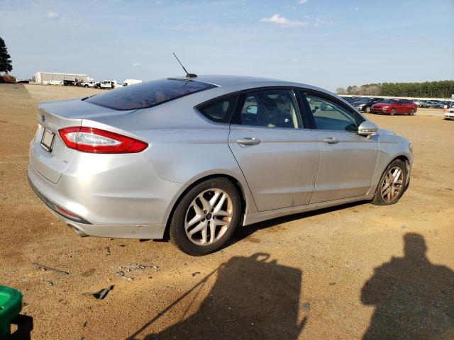 Photo 2 VIN: 1FA6P0H79G5115352 - FORD FUSION SE 