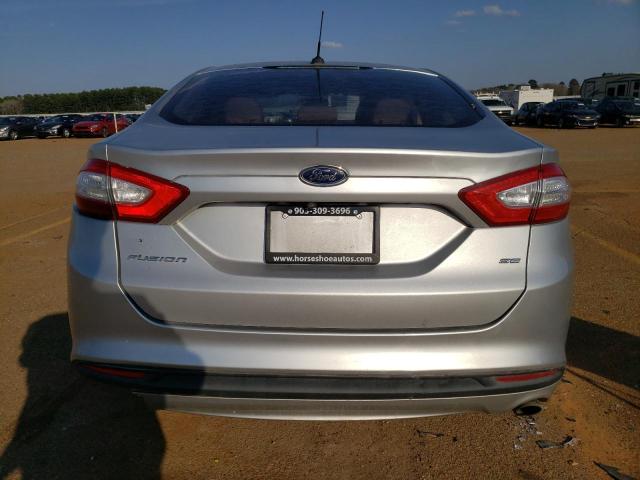 Photo 5 VIN: 1FA6P0H79G5115352 - FORD FUSION SE 