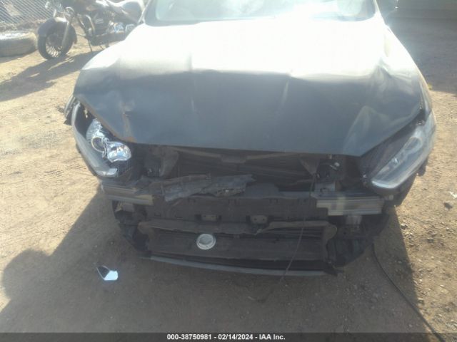 Photo 5 VIN: 1FA6P0H79G5124665 - FORD FUSION 