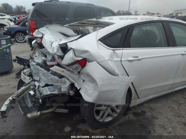 Photo 5 VIN: 1FA6P0H7XE5388667 - FORD FUSION 