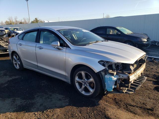 Photo 3 VIN: 1FA6P0H7XE5400705 - FORD FUSION 