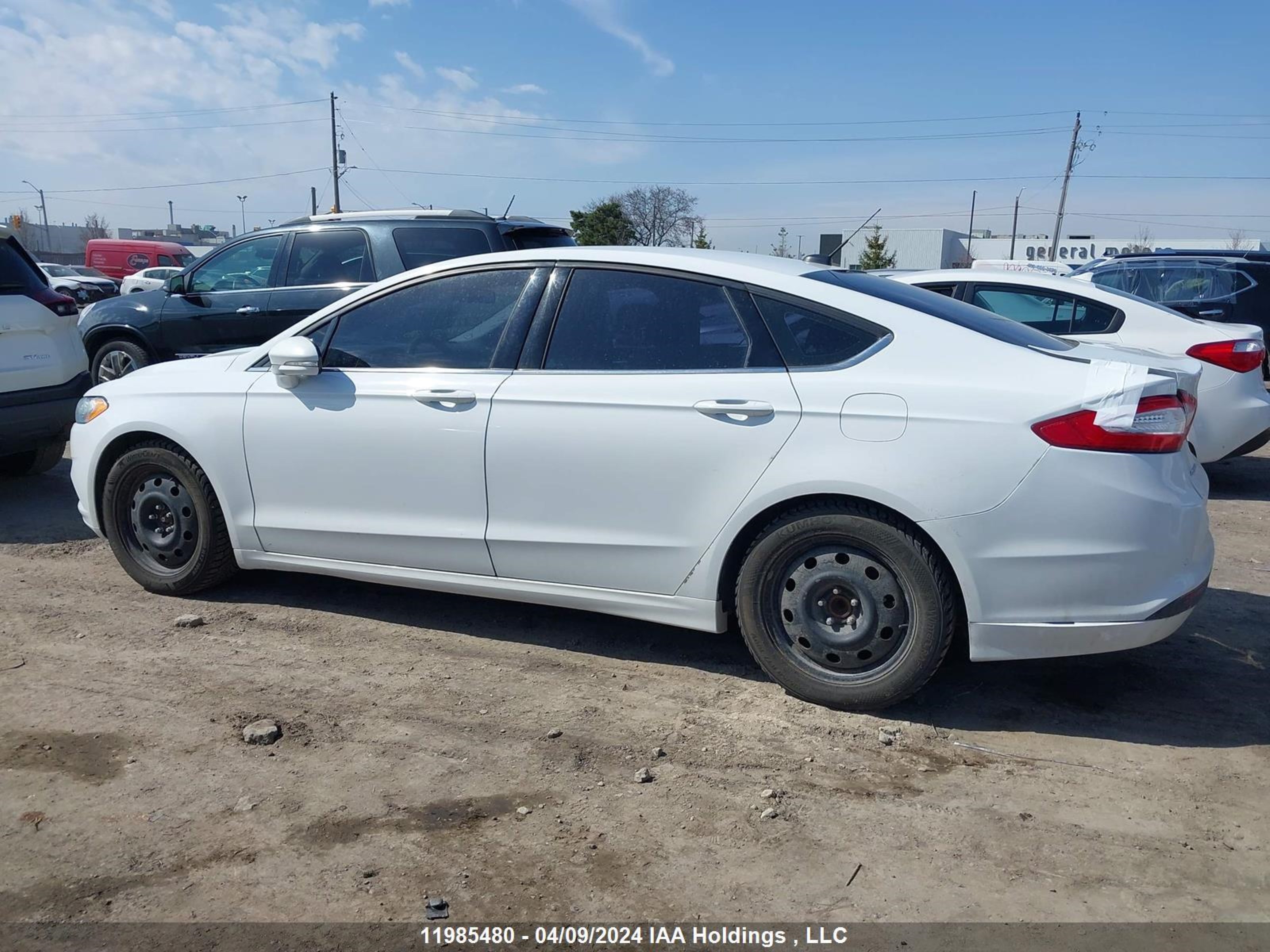 Photo 13 VIN: 1FA6P0H7XG5125999 - FORD FUSION 