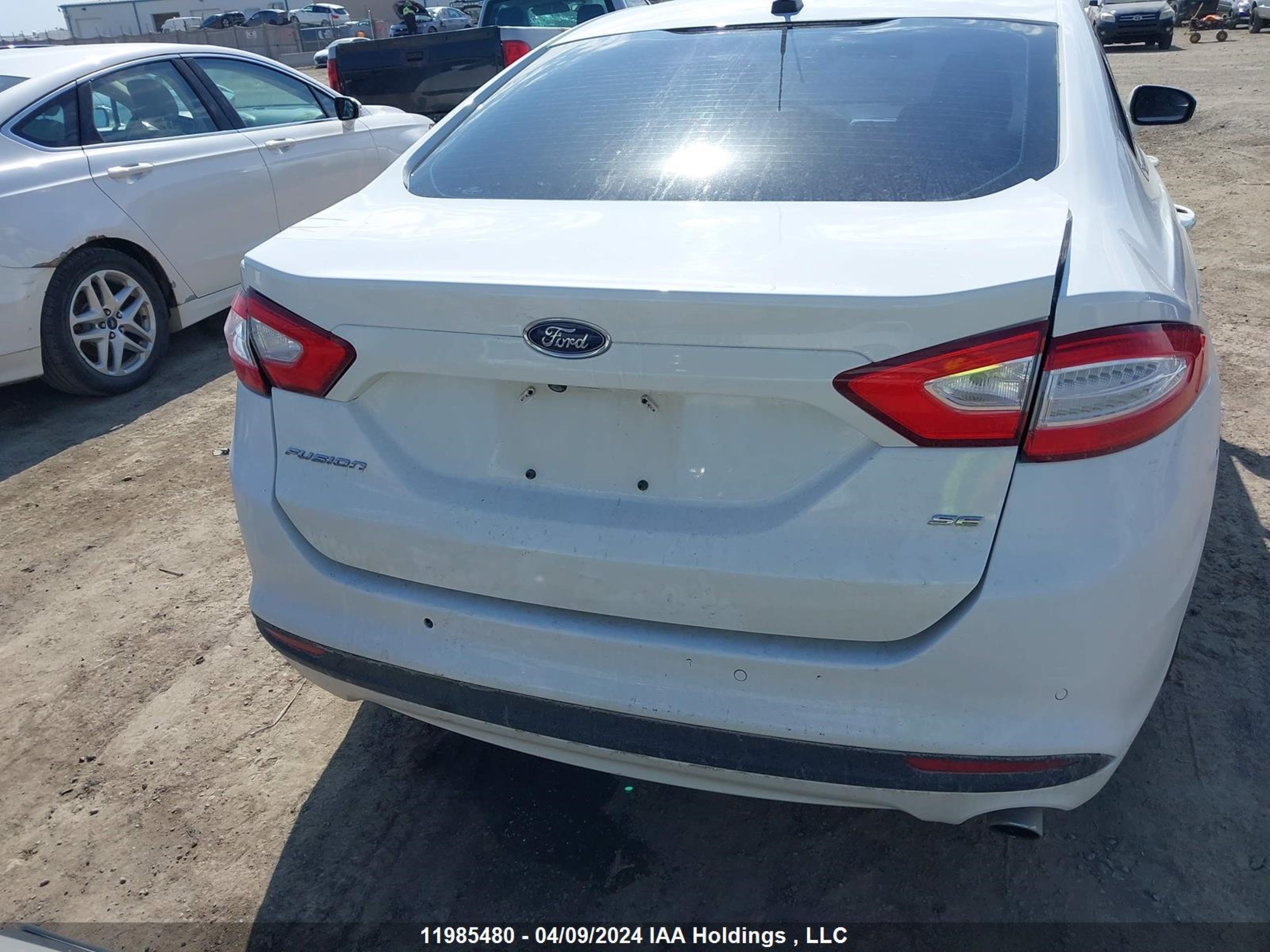 Photo 15 VIN: 1FA6P0H7XG5125999 - FORD FUSION 