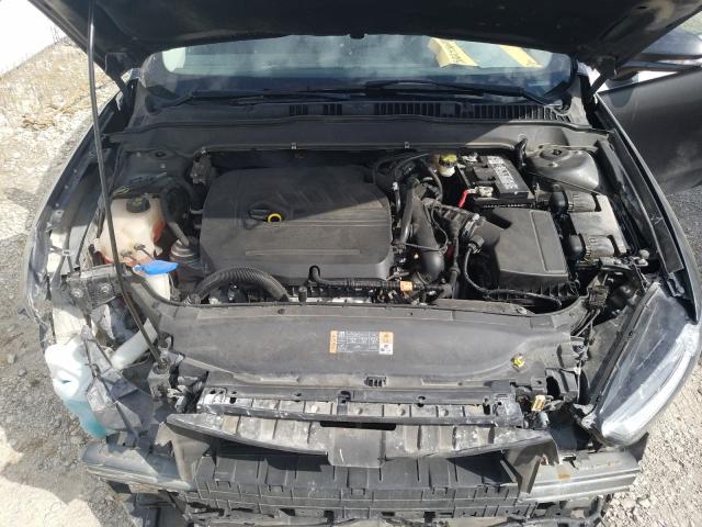 Photo 6 VIN: 1FA6P0HD0F5103787 - FORD FUSION SE 