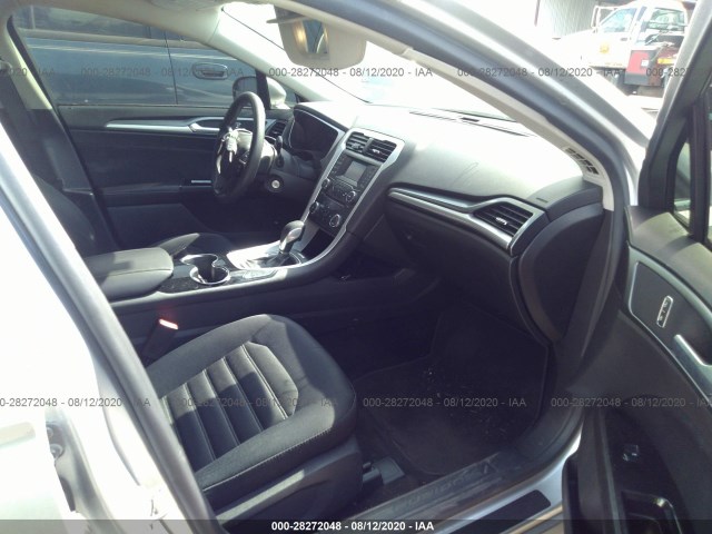 Photo 4 VIN: 1FA6P0HD1E5381788 - FORD FUSION 