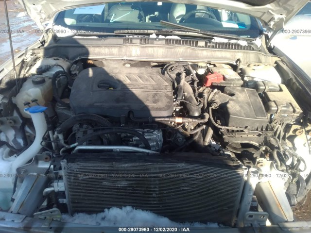 Photo 9 VIN: 1FA6P0HD1E5404647 - FORD FUSION 