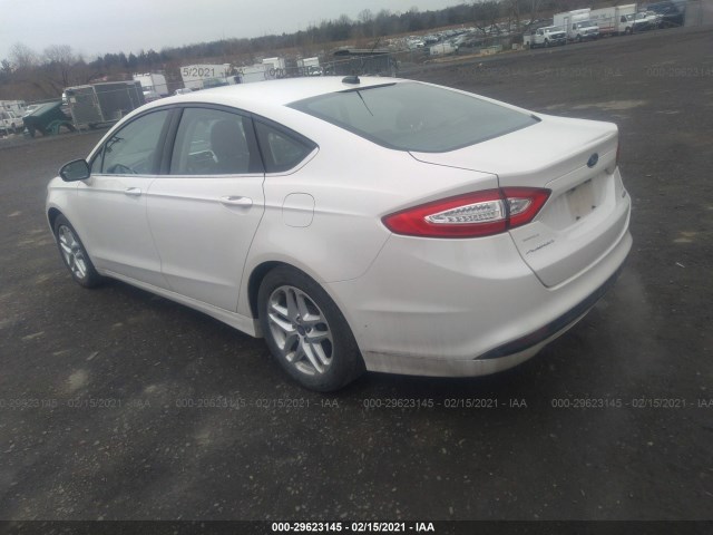 Photo 2 VIN: 1FA6P0HD1F5120422 - FORD FUSION 