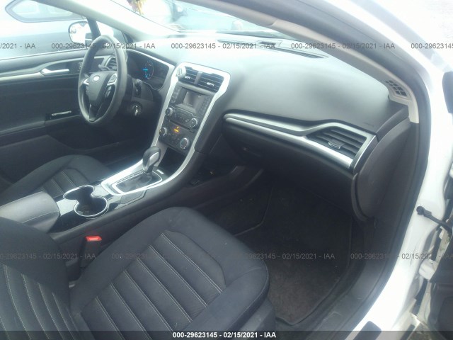 Photo 4 VIN: 1FA6P0HD1F5120422 - FORD FUSION 