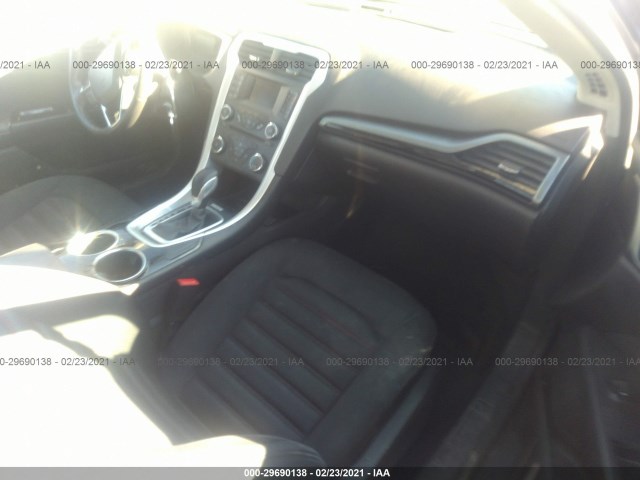 Photo 4 VIN: 1FA6P0HD3E5352051 - FORD FUSION 