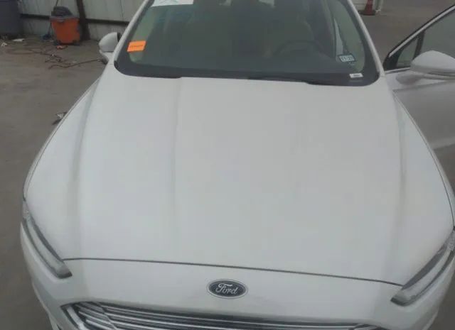 Photo 9 VIN: 1FA6P0HD3F5102116 - FORD FUSION 