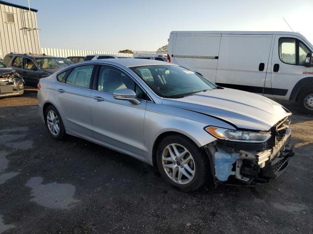 Photo 3 VIN: 1FA6P0HD3G5122092 - FORD FUSION SE 